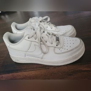 White NIKE Air force 1